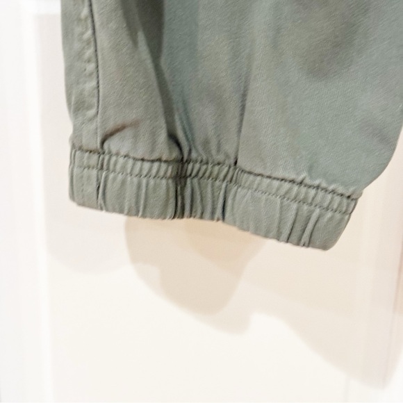 Z Supply Andi Twill Cargo Pant in Evergreen M - Picture 13 of 13